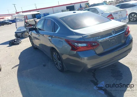 2018 Nissan Altima 2.5 Sr из США, поврежденный, VIN 1N4AL3AP6JC234481